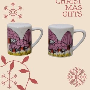 Mushroom Salt and Pepper Shakers, 1970s Ceramic Dinnerware Item